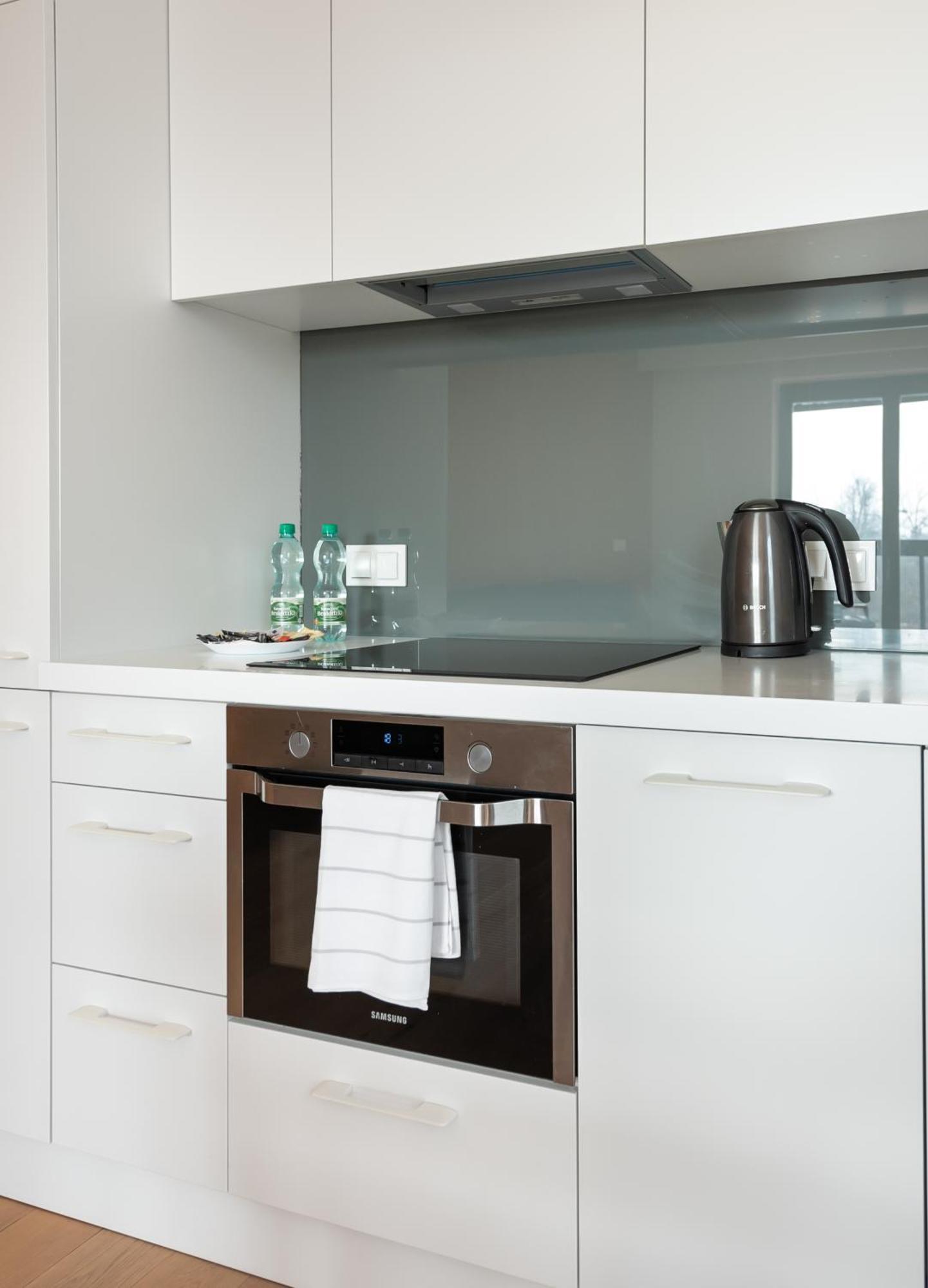 Solec Cristal Home Apartment Warschau Exterior foto